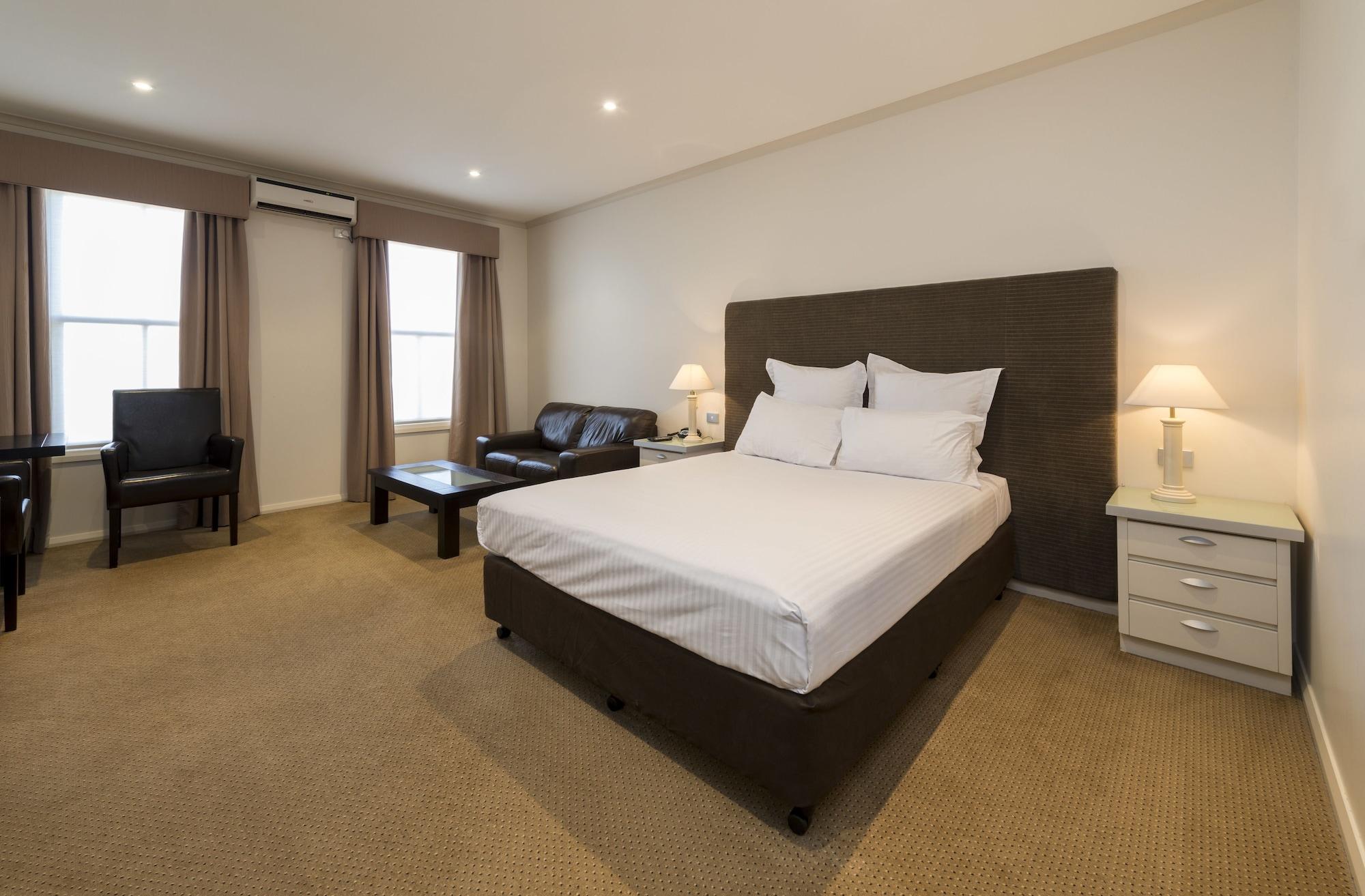 Beau Monde International Hotel Doncaster East Exterior foto
