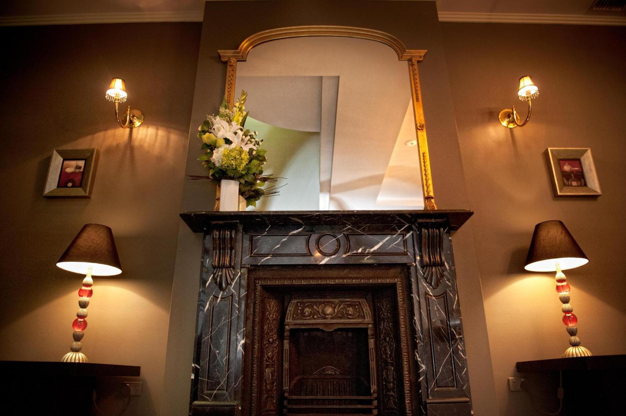 Beau Monde International Hotel Doncaster East Interior foto