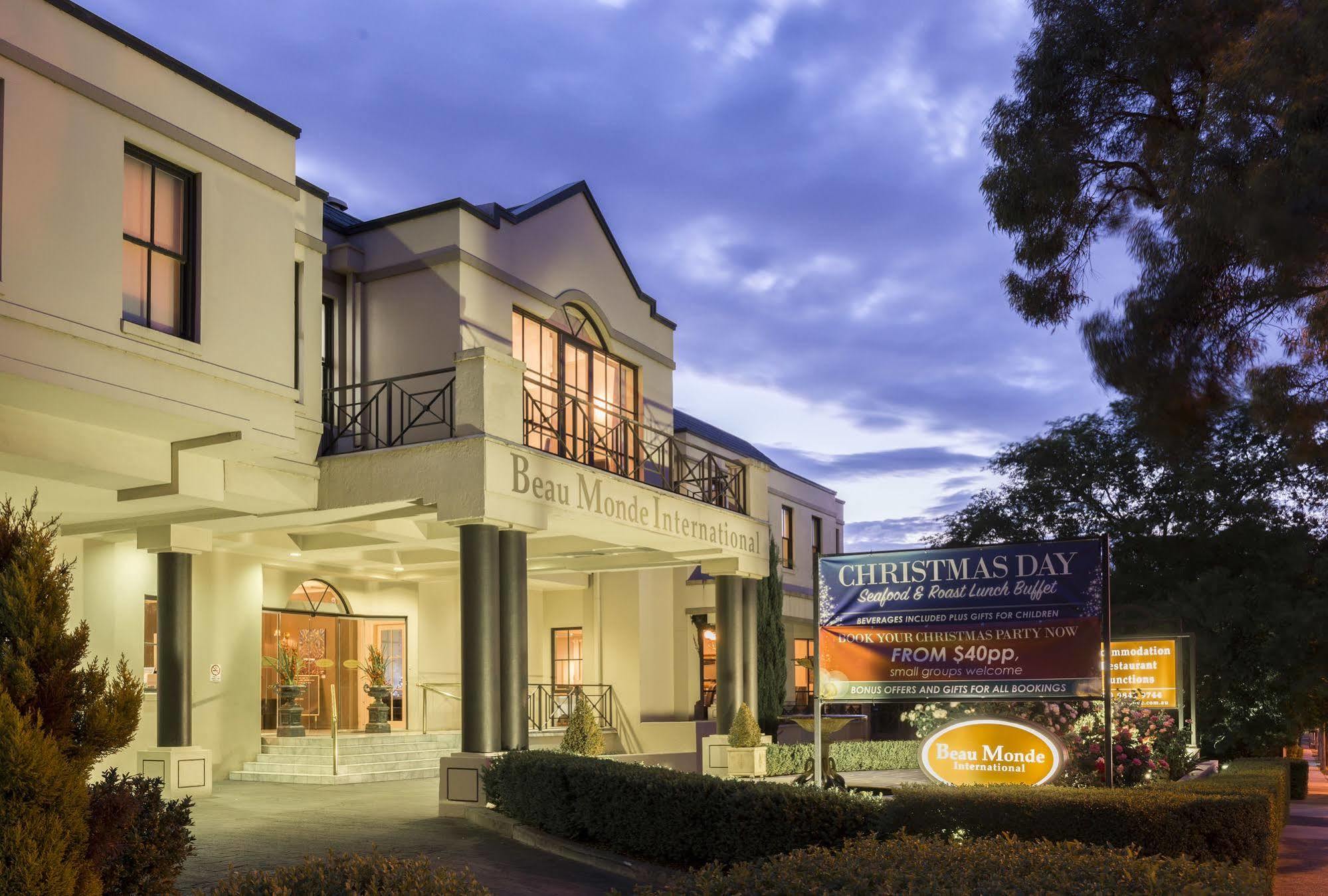 Beau Monde International Hotel Doncaster East Exterior foto